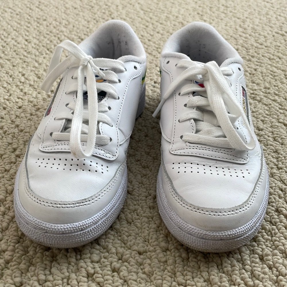 Reebok shoes barely worn!